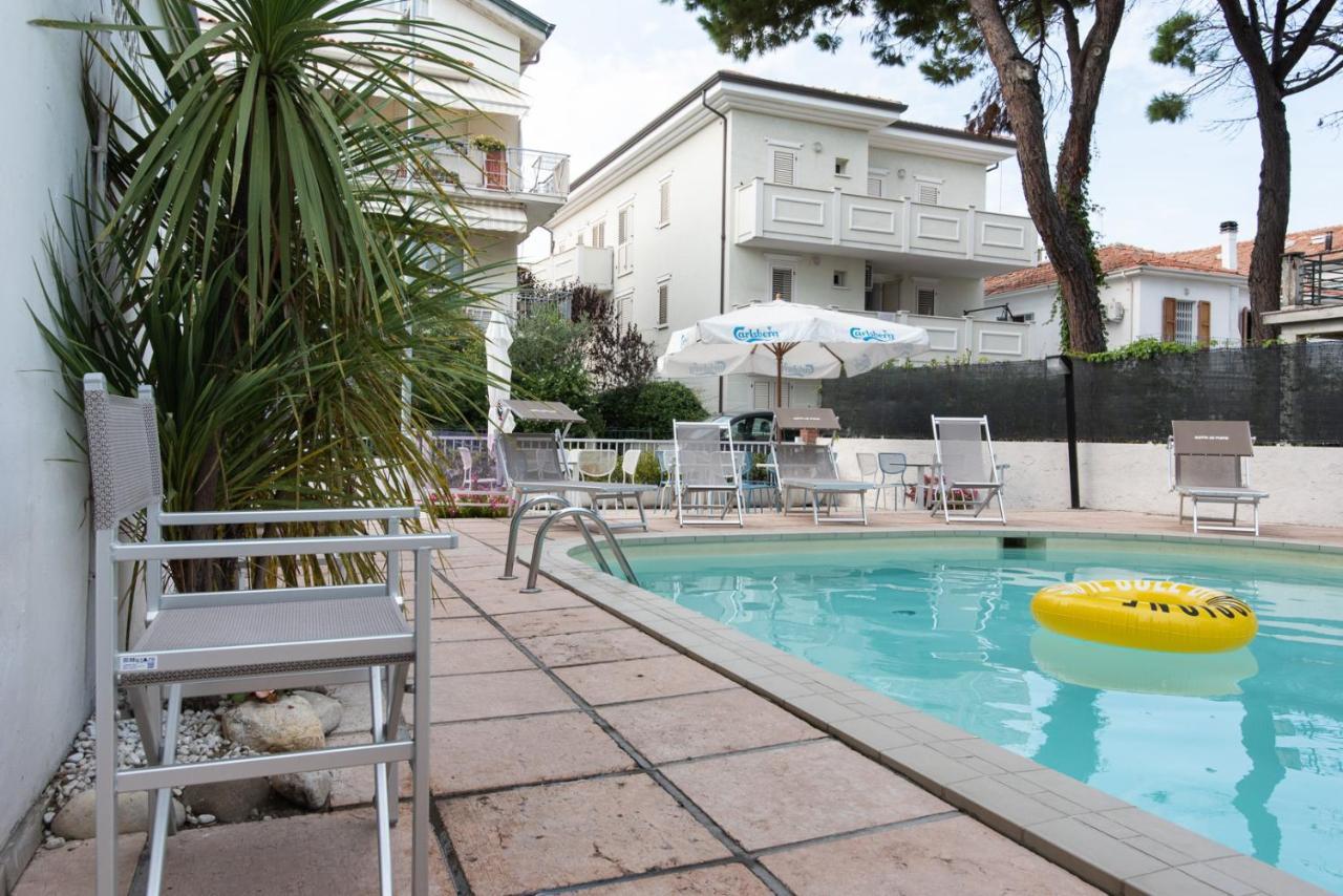 Hotel Consul - Family Hotel Ριτσόνε Εξωτερικό φωτογραφία