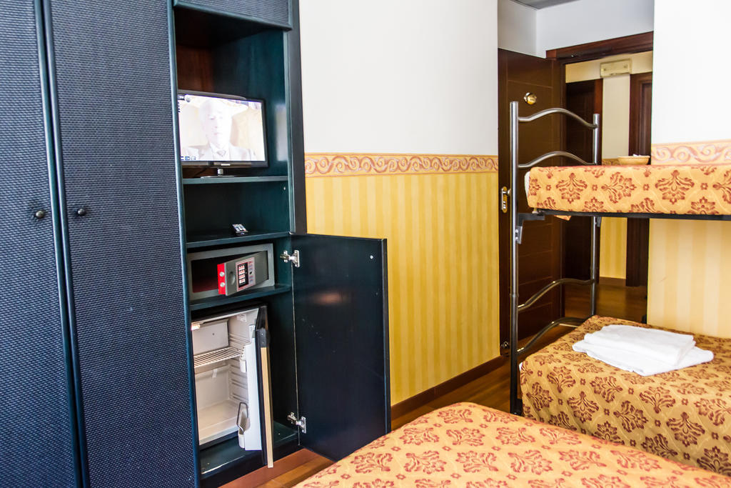 Hotel Consul - Family Hotel Ριτσόνε Δωμάτιο φωτογραφία