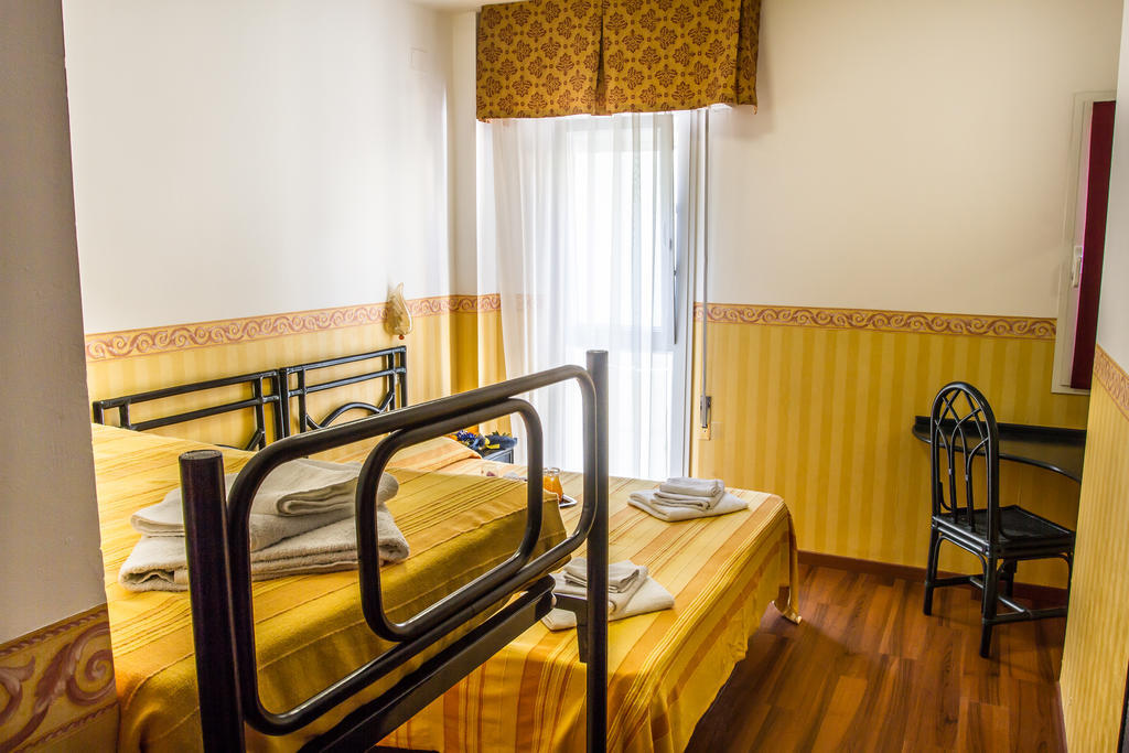 Hotel Consul - Family Hotel Ριτσόνε Δωμάτιο φωτογραφία
